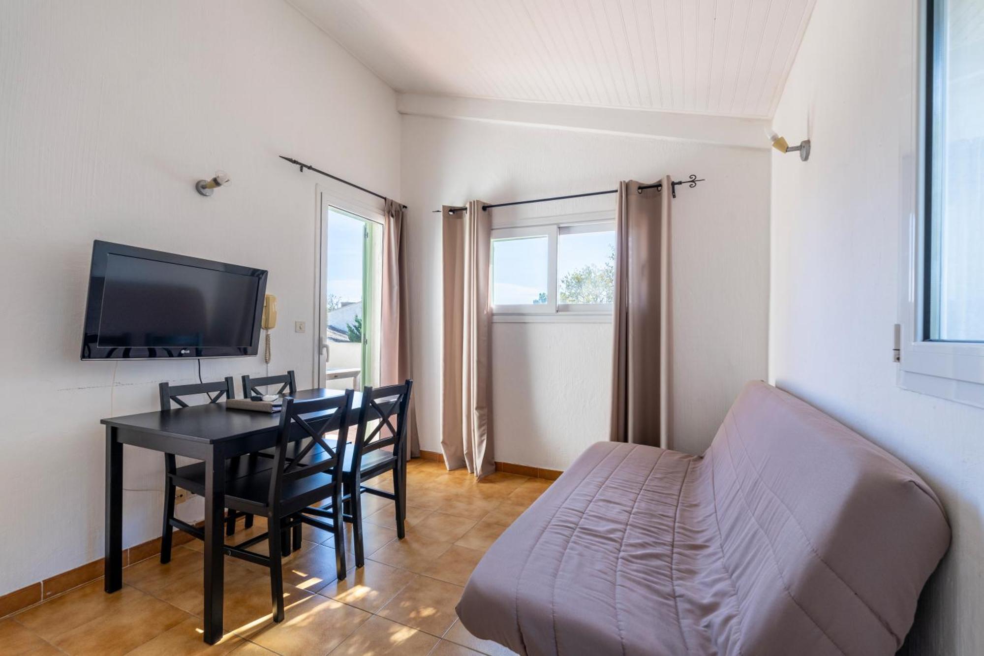 Residence Domaine De Caranella Порто-Векио Стая снимка