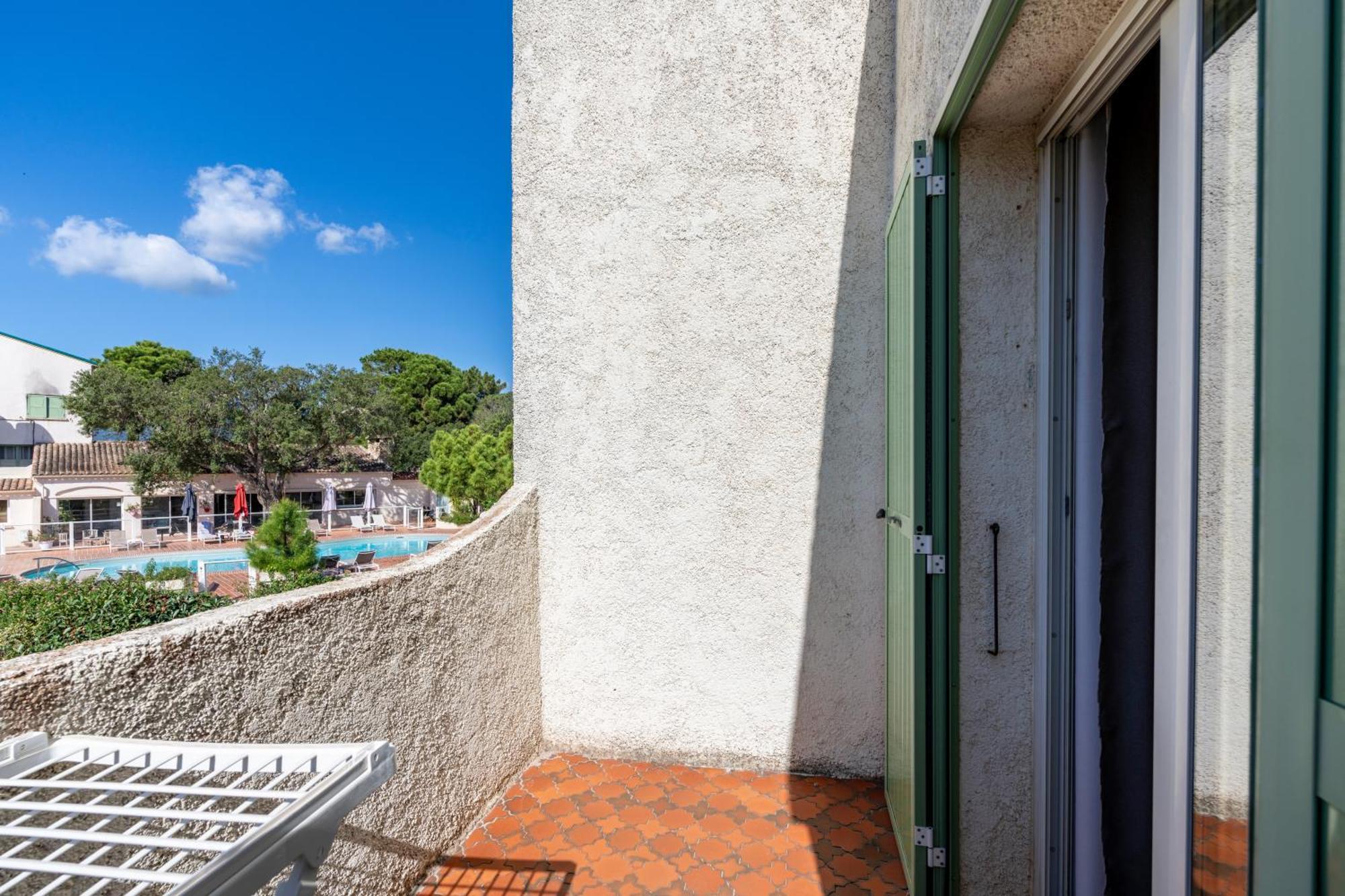 Residence Domaine De Caranella Порто-Векио Стая снимка
