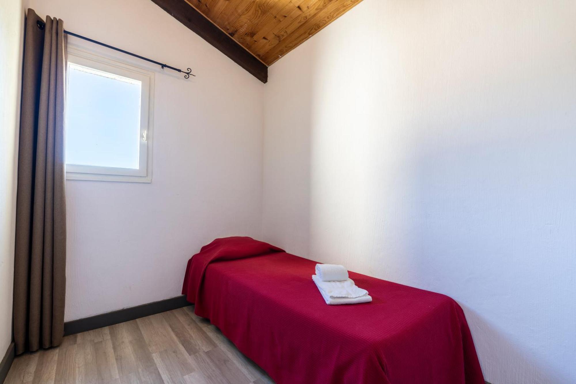 Residence Domaine De Caranella Порто-Векио Стая снимка